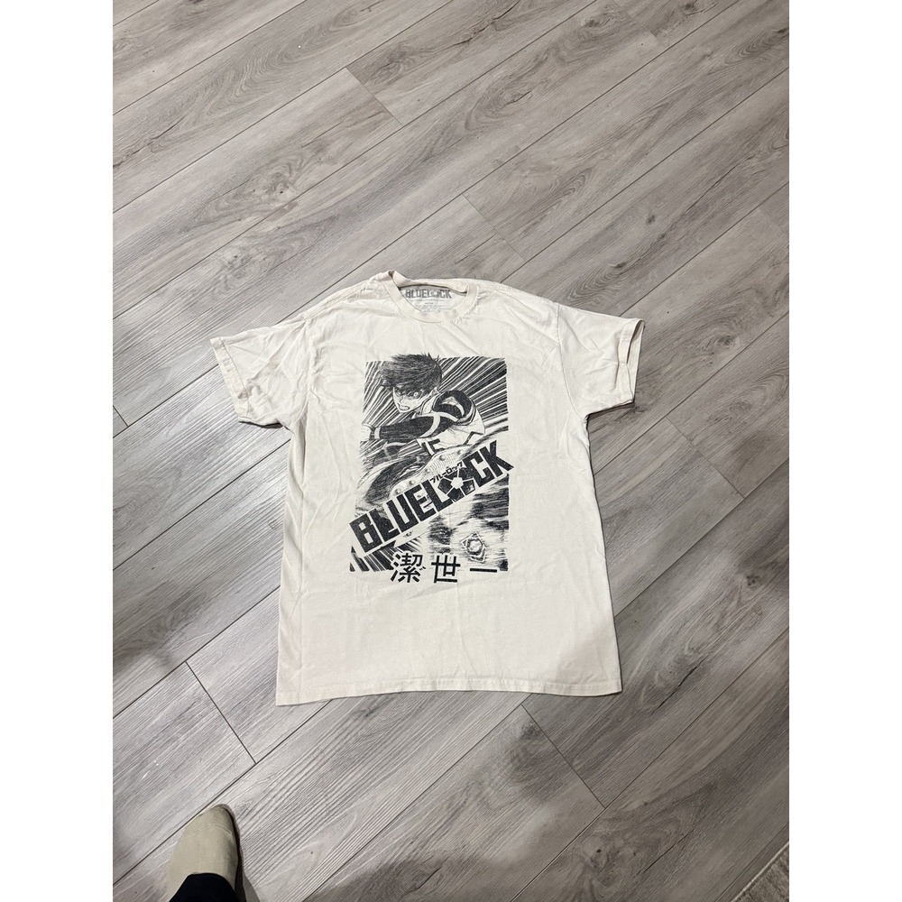Blue Lock Graphic T-Shirt Men Large Cream Good Yoichi Isagi Manga Anime Tee